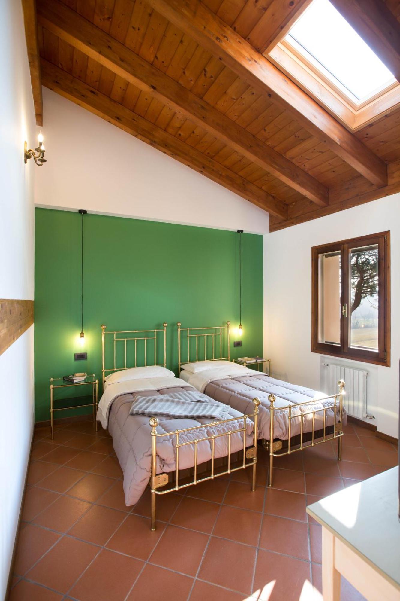 Room&Breakfast La Gramadora Castel San Pietro Terme Bagian luar foto